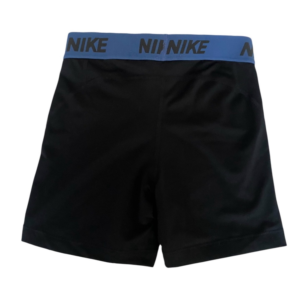 Nike Womens 3 Inch Short - Picture 2 of 4